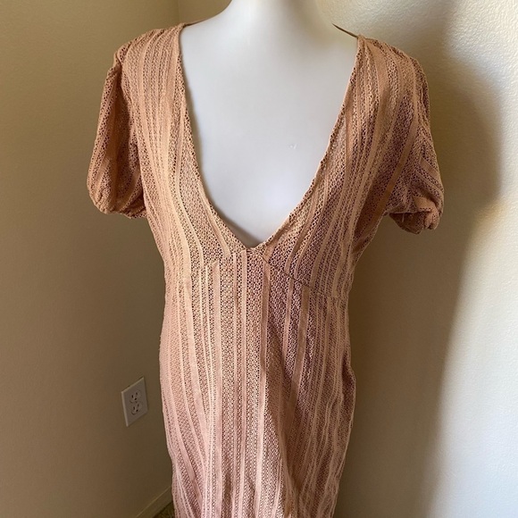 Jen’s Pirate Booty Women’s Dress Beige Size Large Lace Deep V Neck Maxi - Picture 2 of 9
